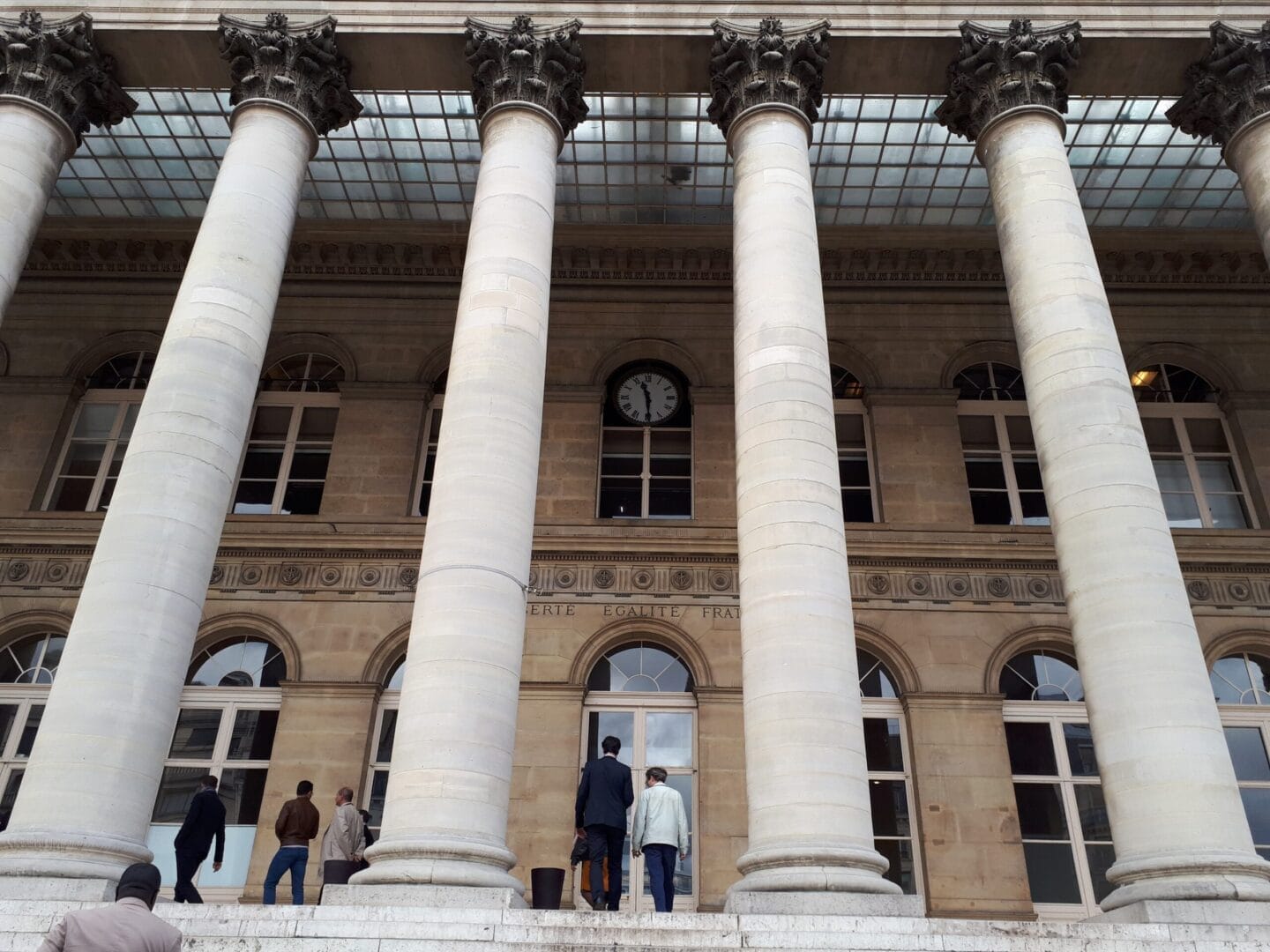 NeoXam visits Paris stock exchange, the Palais Brongniart